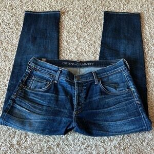 listing-status-banner